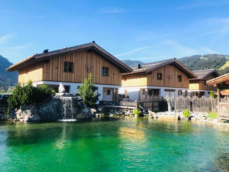 Sieglhub Chalets - Appartements - Hotel Flachau Exterior photo
