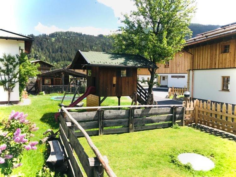 Sieglhub Chalets - Appartements - Hotel Flachau Exterior photo
